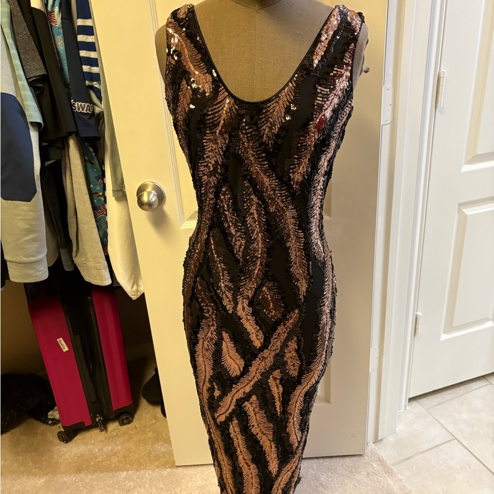 Dress the Population Black and Pink Backless Sequin Dress